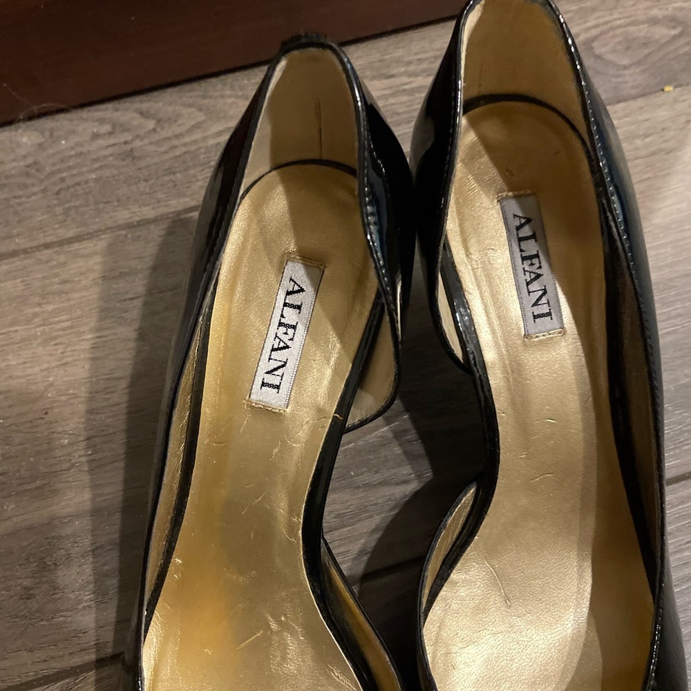 Alfani Women’s Open Toes patent Leather - Picture 4 of 6